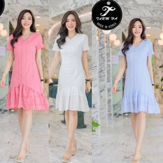 รับงานบุญ3สี!!! S-L Mini Dress เดรสสีขาวผ้าฉลุลายแต่งกระดุมหน้า งานป้าย Tarm Ha