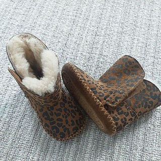 รองเท้าUgg มือ 2 Leopard brown color