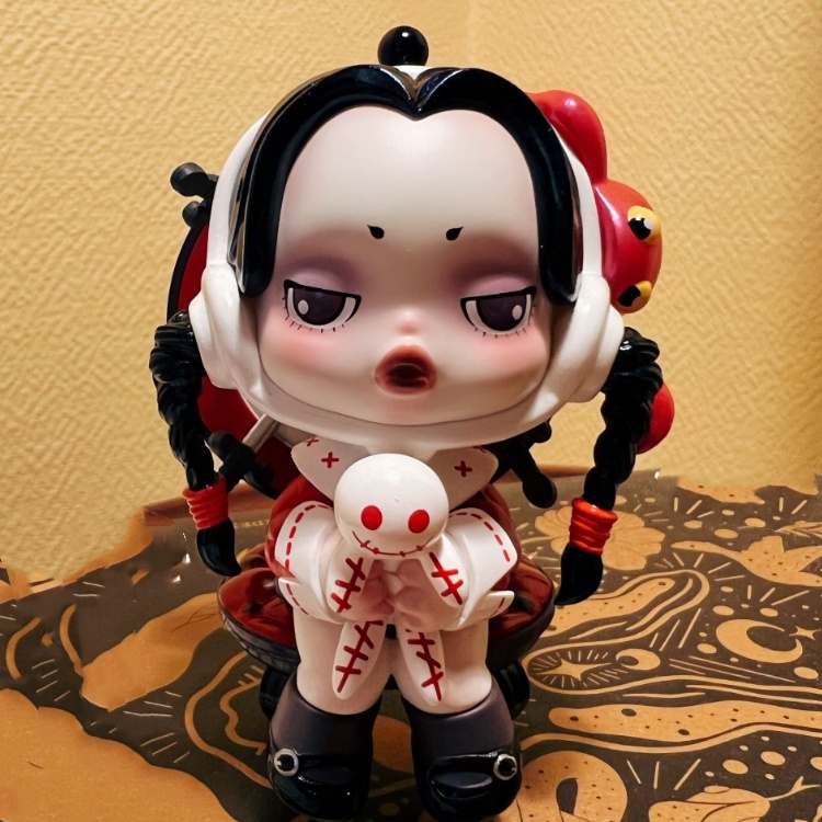 ของแท้ Skullpanda Addams Family Series Secret Figure & Set 12 การออกแบบเครื่องประดับตุ๊กตา