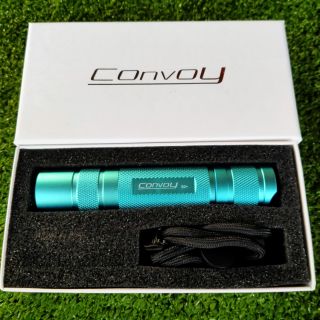 ไฟฉายconvoy S2+ SST40 1800lm สีเขียวอ่อน