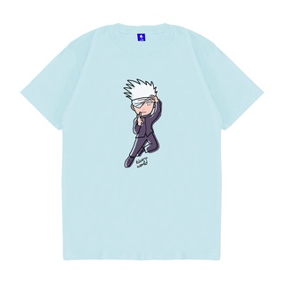 เสื้อยืดผู้ชาย เสื้อยืด พิมพ์ลายอนิเมะมหาเวทย์ผนึกมาร CHIBI GOJO SATORU S-5XL