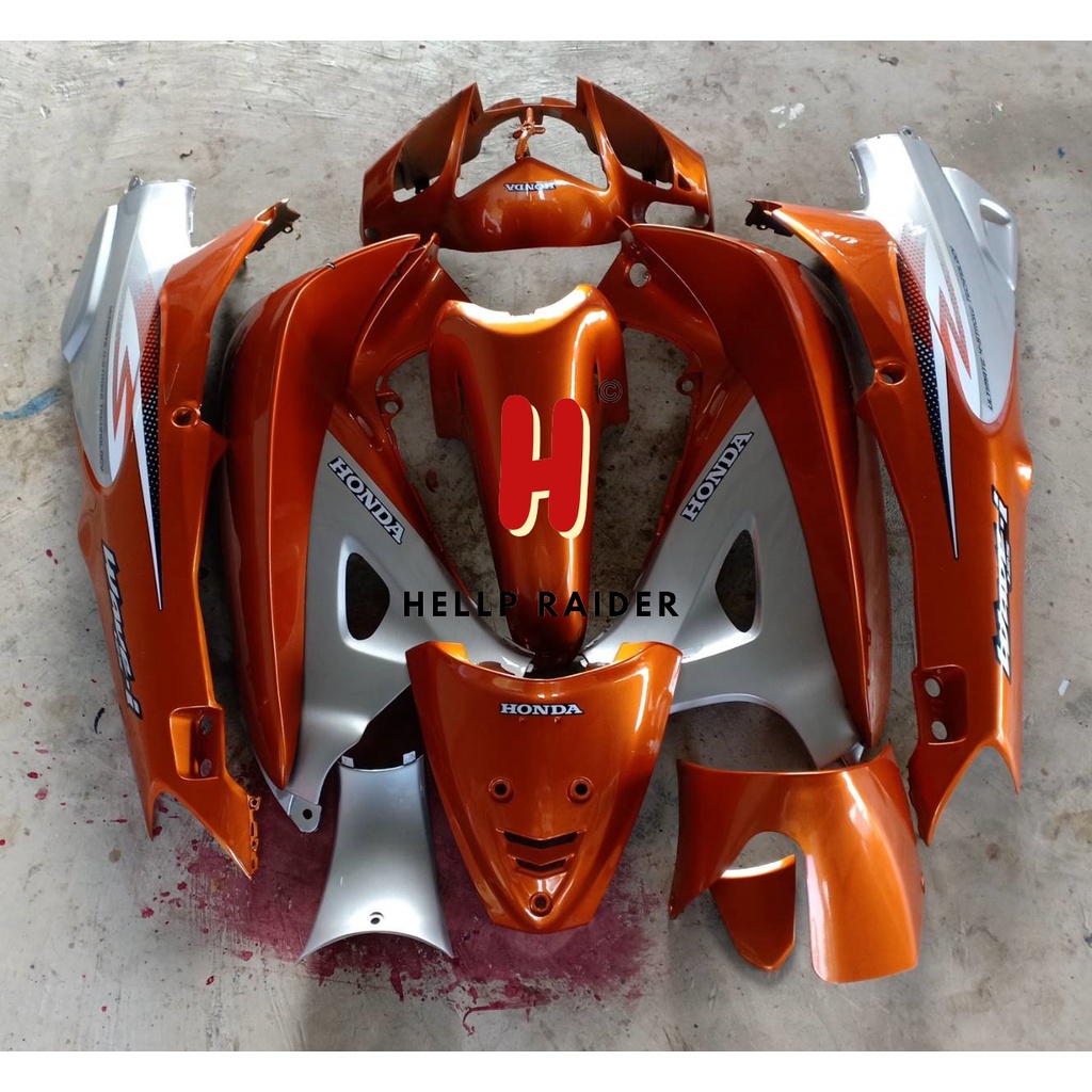ชุดสี wave125 เฟรม เวฟ 125R wave เวฟ125 รูกุญแจกลมและรูกุญแจเหลี่ยม หน้าแหลม จำนวน 12 ชิ้น รถปี 2004-2005 สีส้ม