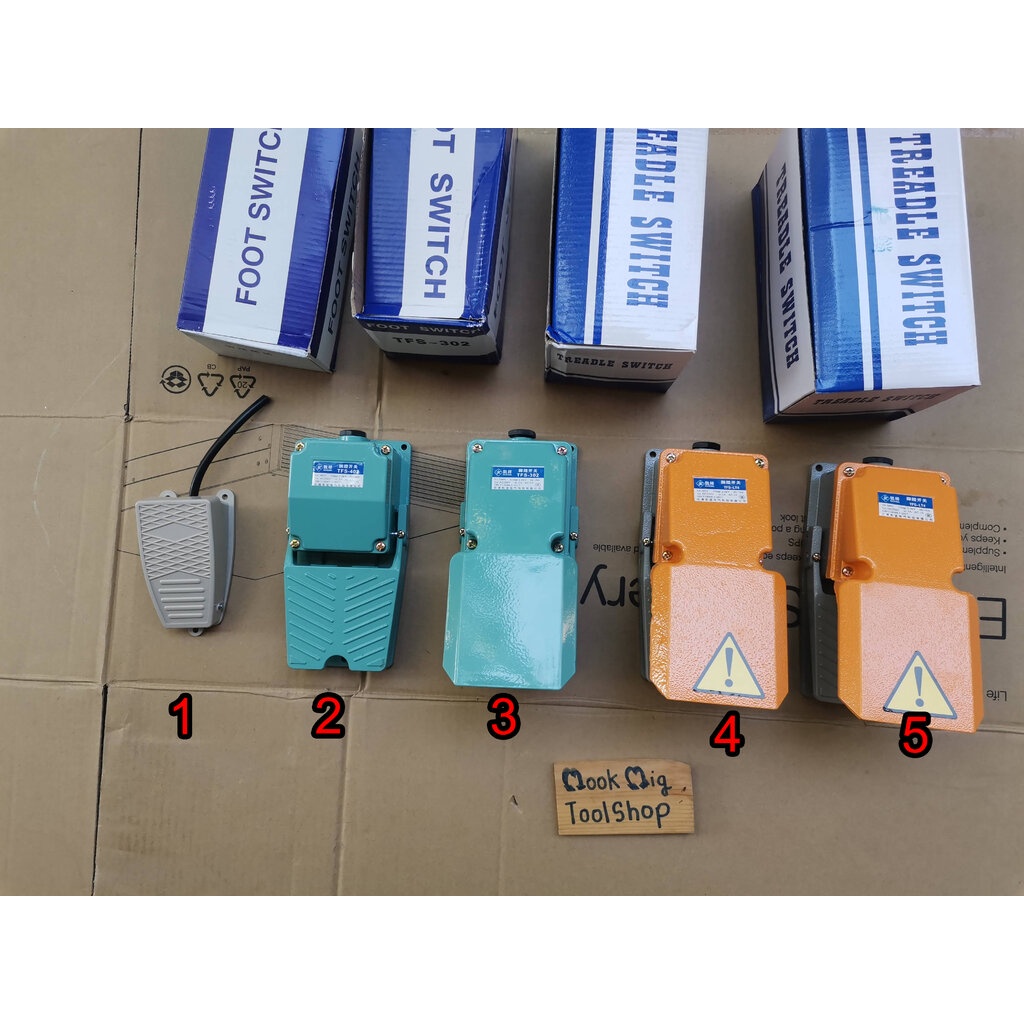 สวิทช์เท้าเหยียบ Foot switch ฟุตสวิทช์ สวิทเท้าเหยียบ สวิทช์เท้า ครอบเต็ม 2สวิทช์ เบอร์ 7-8