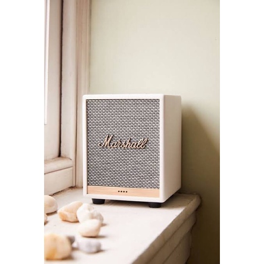 Marshall UXBRIDGE VOICE With Alexa / White