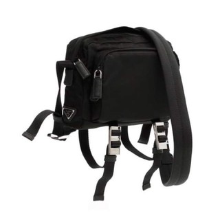 กระเป๋าสะพาย ปราด้า Nylon messenger Nero Bag