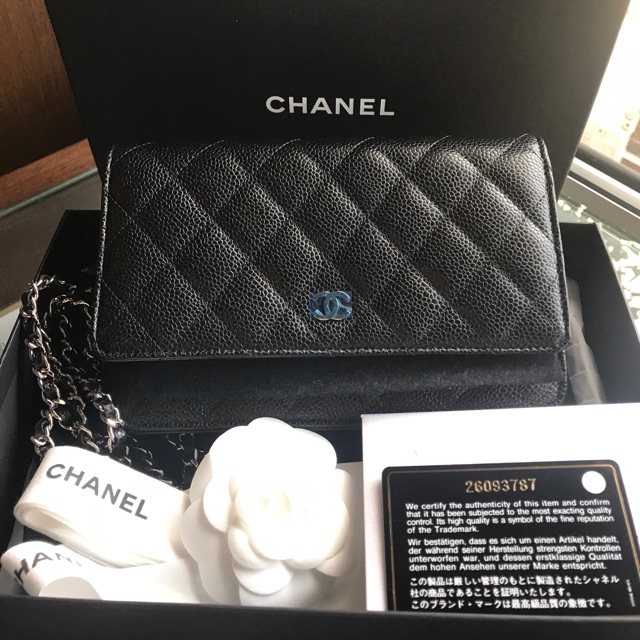 Chanel WOC shw . แท้ 💯% holo26