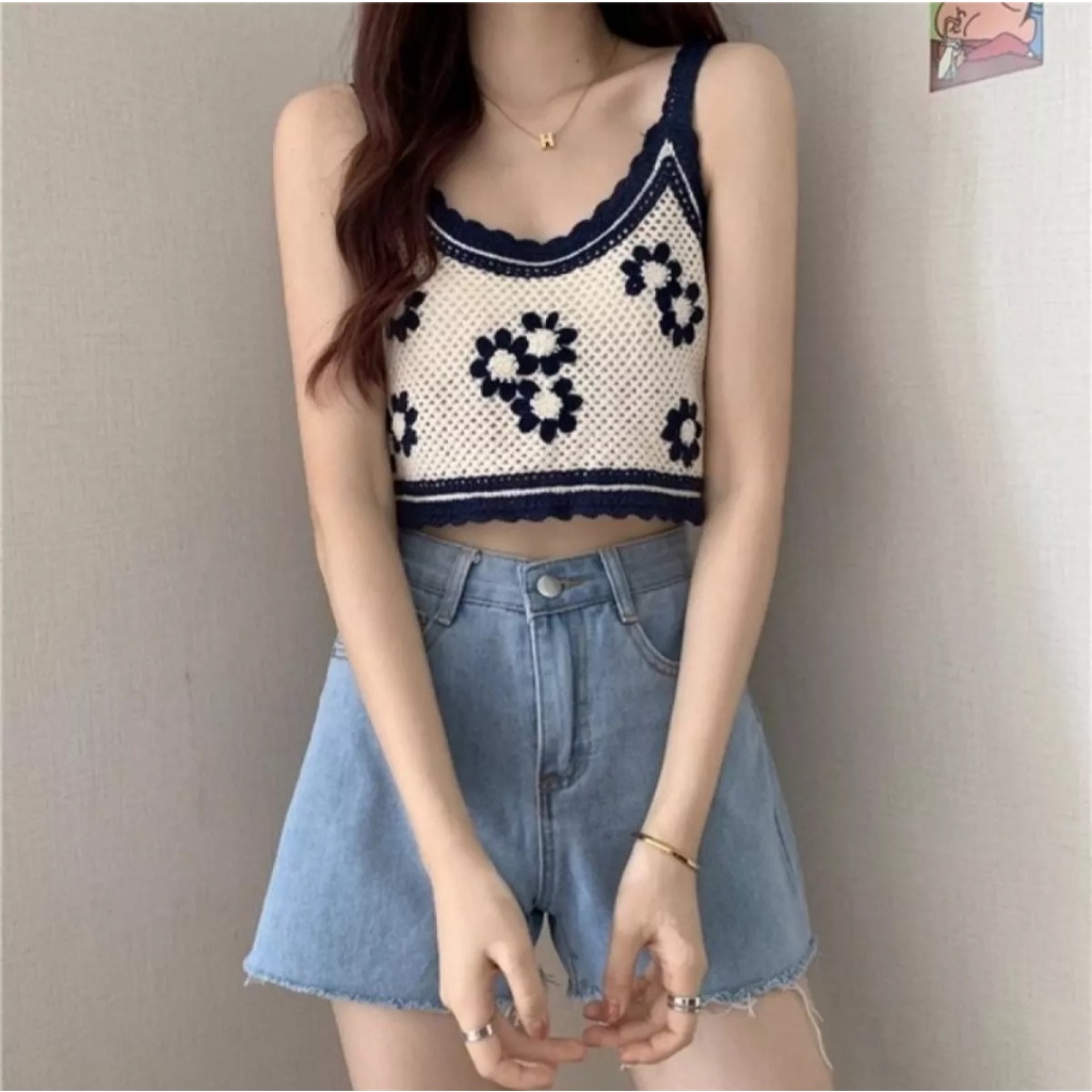 เสื้อไหมพรม ลายดอกไม้ ทรงสวยใส่สบาย - wipaporn5199 - ThaiPick