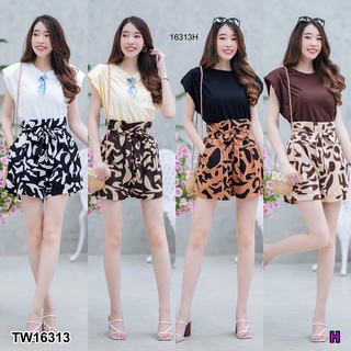 TwinsShopVip💗พร้อมส่ง TW16313 Set 3 ชิ้น เสื้อยืดคอกลม ไหล่เสริมฟองน้ำ +กางเกงขาสั้น