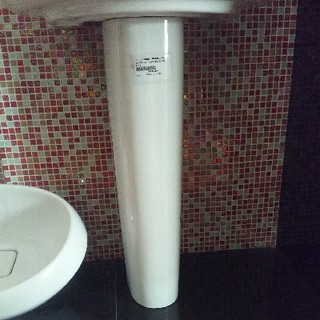 TF-0742-WT-0 ขาตั้งพื้น นิว-โคดี้ สีขาว