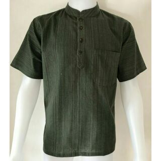 [ส่งฟรี]เสื้อผ้าฝ้าย 100% คอจีน กระดุมกะลา 4 เม็ด สีเขียวขี้ม้า แขนสั้น