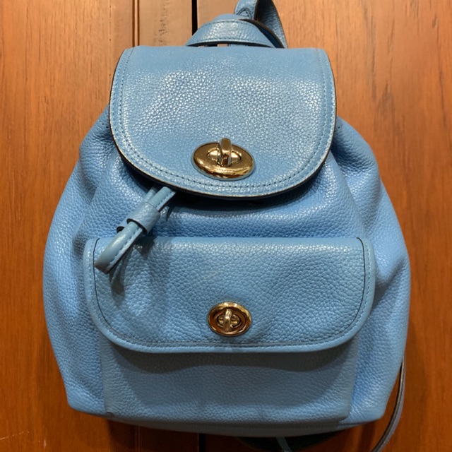 กระเป๋าเป้ mini Coach สีฟ้าสดใส