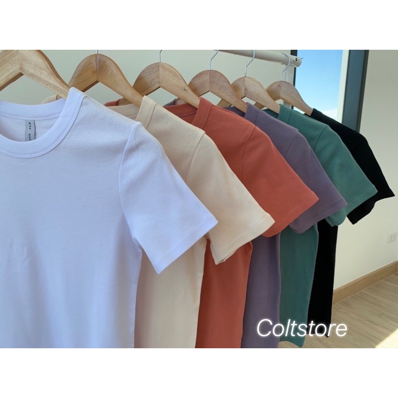 สีขาว มาแล้วจ้าา เสื้อยืดคอกลมเบสิค ใส่สบาย ผ้าดีมากกกก
