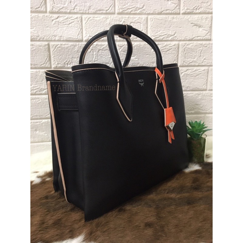 New✨ MCM Large Neo Milla Tote in Spanish Leather