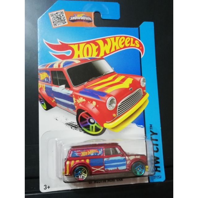 (HW2015-1) Hot Wheels 67 Austin Mini Van Red