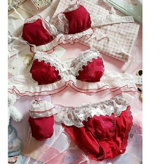 ชุดชุดชั้นในสาวญี่ปุ่น Lolitaไม่มีแหวนเหล็กbra set Japanese Lolita girl  lace  red underwear no steel ring