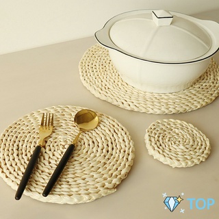 แผ่นรองหม้อสานจากต้น กก วัสดุธรรมชาติ ที่รองจาน รองแก้ว สานทรงกลม ที่รองแก้ว Corn husk woven placemat