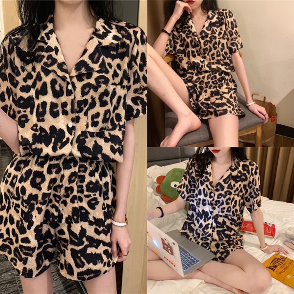 FC พร้อมส่ง ชุดเซ็ตลายเสือดาว เสื้อเชิ้ตแขนสั้น+กางเกงขาสั้น แฟชั่น