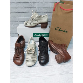 Clarks รองเท้าหนังแท้ ส้นเตารีด 5 ซม. สําหรับผู้หญิง 1886-1 36-40