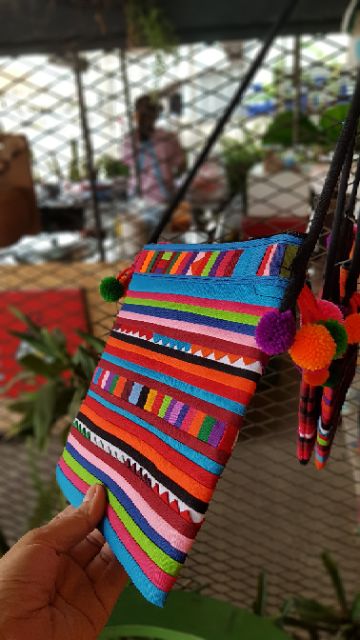 กระเป๋าสะพายลีซอ มีซิปกลาง ด้านในมีซับ - รูปที่ 3