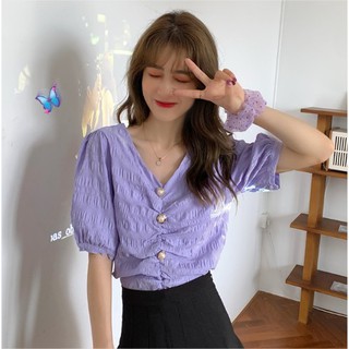 พร้อมส่ง เสื้อแขนสั้นคอวีแต่งมุก