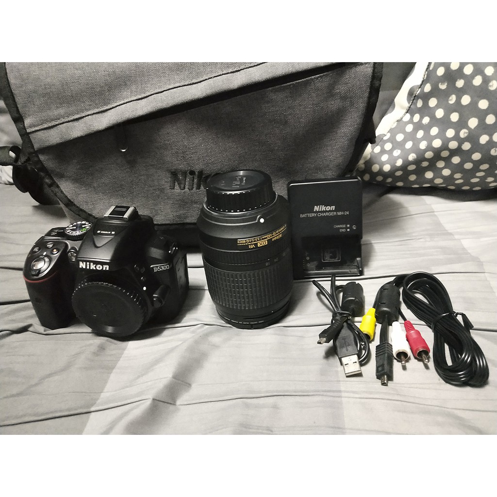 *สินค้ามือสอง* Nikon DSLR D5300 + Lens af-s dx 18-140mm