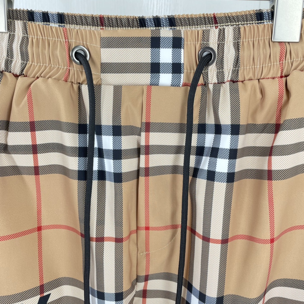 แฟชั่น Mens กางเกงขาสั้นพิมพ์ตัวอักษรกางเกงขาสั้นเอวยางยืดกางเกงขาสั้นชายหาดขนาดบวก M-3XL กางเกงขาสั้นลําลอง