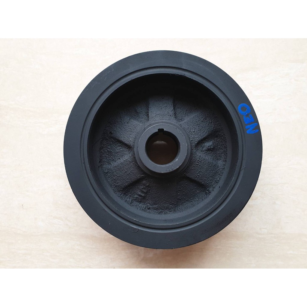 มู่เลย์หน้าเครื่อง (มู่เลย์ข้อเหวี่ยง) NISSAN NEO,QG16DE,QG18DE ราคาตัวละ 750บาท