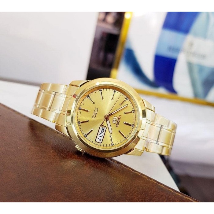 SEIKO 5 Automatic รุ่น SNKE56K1 นาฬิกาข้อมือผู้ชาย สแตนเลสสีทอง - มั่นใจ ของแท้ 100% รับประกัน 1 ปีเต็ม