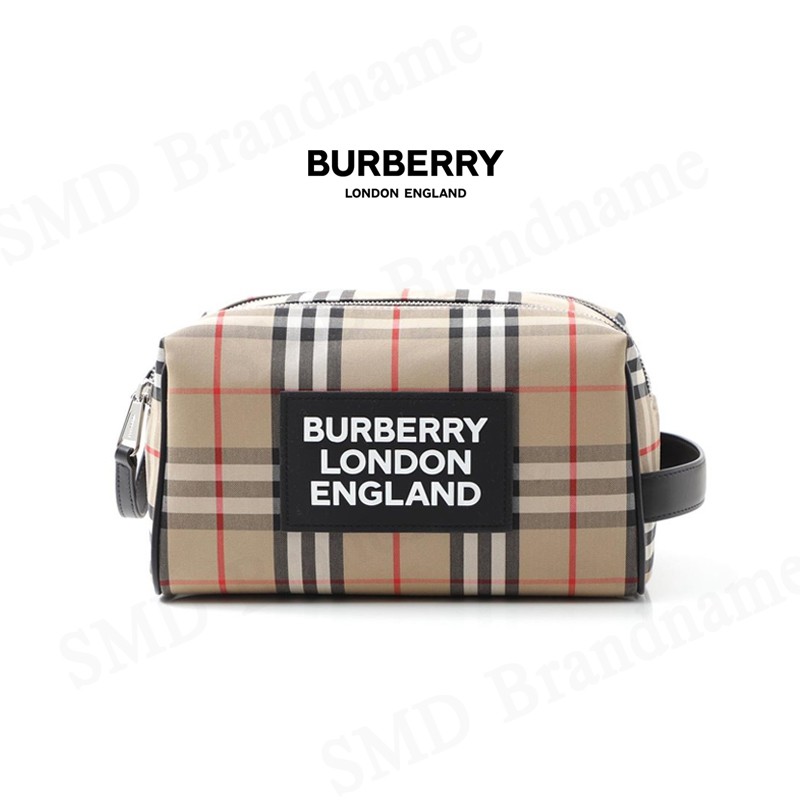 Burberry กระเป๋าถือ รุ่น Vintage Check Travel Pouch Code: 8022955