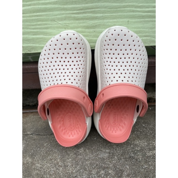 รองเท้า crocs C9 16 cm. | Shopee Thailand