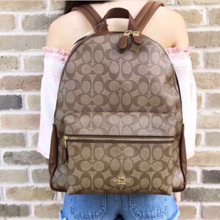 Coach ใบกลาง สีน้ำตาล ของแท้100% จากเมกา