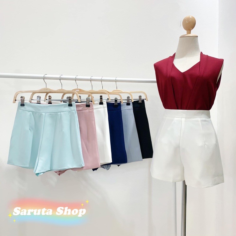 ของใหม่ กางเกงขาสั้นIrada หรือ ARINDA ทรงเอวสูง เนื้อผ้าดีมากๆ ใส่สบาย ไม่ร้อน ร้านเดียวกับ Irada เน