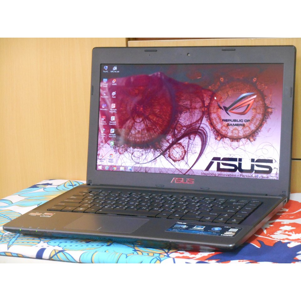 โน๊ตบุ๊คมือสอง ASUS CPU AMD E2-1800 /จอ14”HD /แรม 4+HDD 640 การ็ดจอ AMD 7340