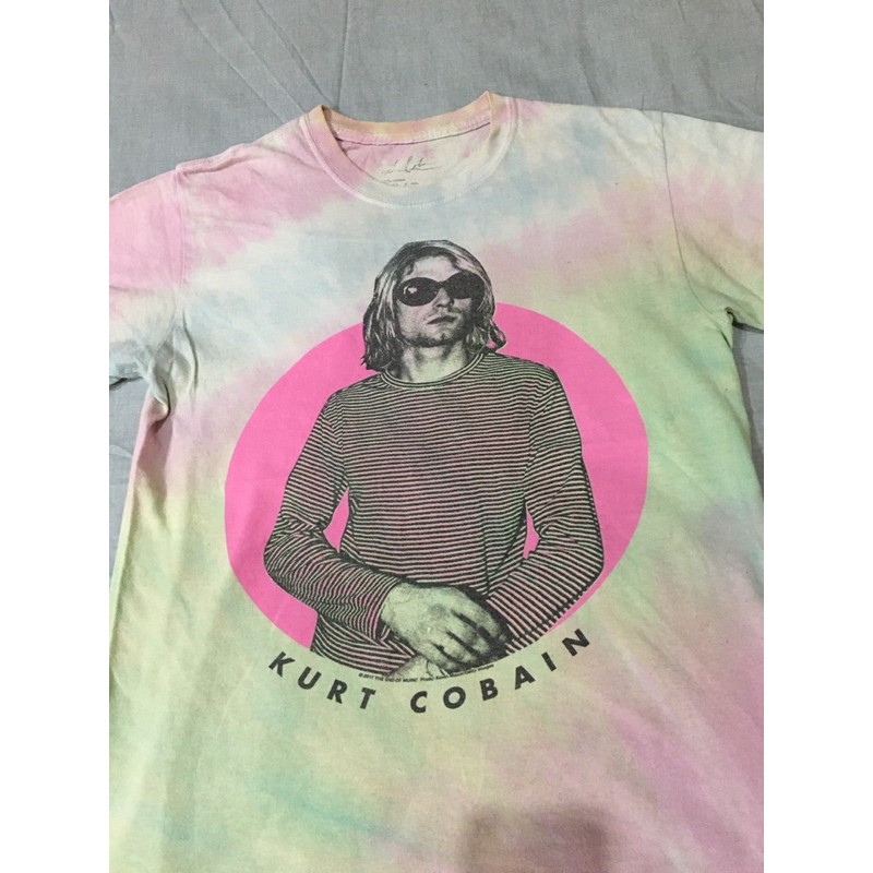 เสื้อวงมือสอง เสื้ดมัดย้อม KURT COBAIN NIRVANA (2017) Size S มือ2