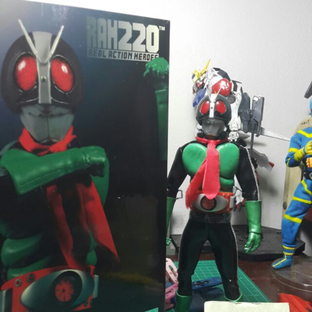 RAH 220 1/6 KAMEN RIDER 2