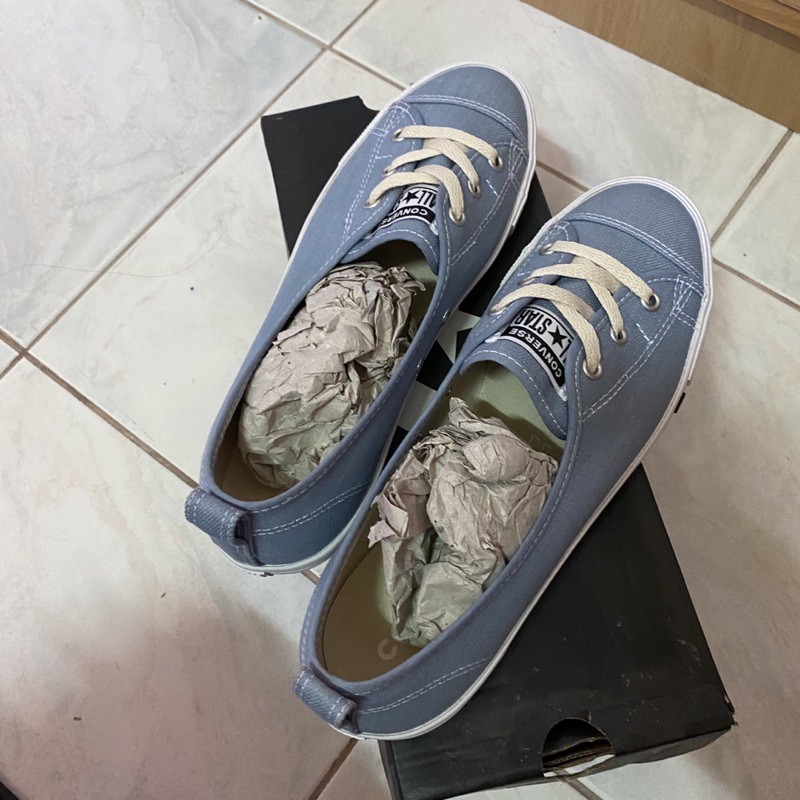 รองเท้า  Converse แท้