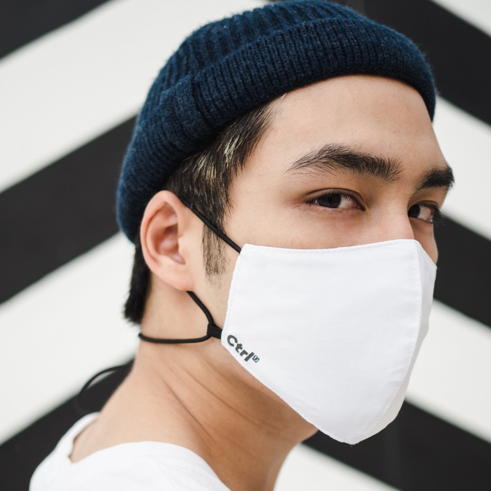 Ctrl Z หน้ากากผ้า สีขาว หนา 3 ชั้น สายคล้องคอปรับได้ สวมใส่สบาย - Ctrl Z Protective Mask