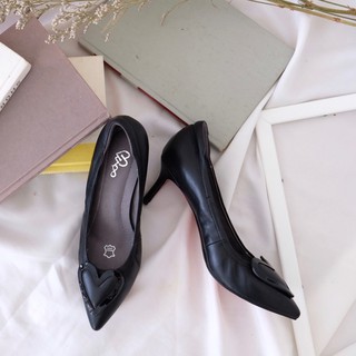 WOO Ivy Heel Shoe รองเท้าหนังแกะส้นสูง สีดำ Black