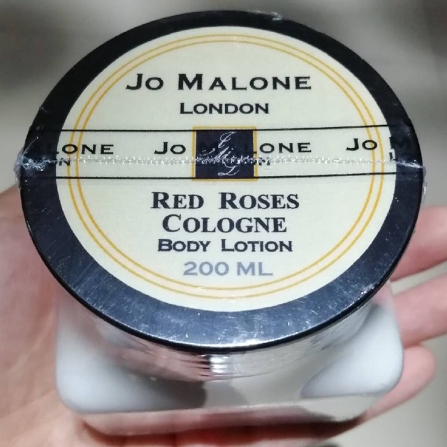 ครีมน้ำหอม JO MALONE LONDON Red Roses cologne body lotion 200ml