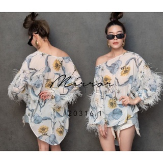 พร้อมส่ง••MiRRoRSiSTER’s EsTuFa FeaTHeR BLOUSE••