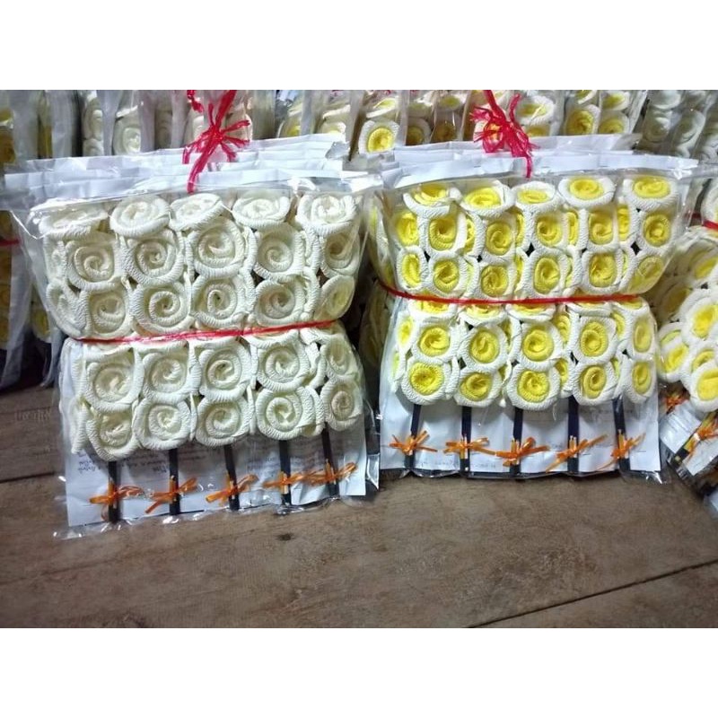 ดอกไม้จันทร์ช่อ5 ถุงละ49 บาท มี 10 ช่อ ส่งฟรี