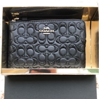 Coach Wristlet F80214 BOXED CORNER ZIP WRISTLET IN SIGNATURE LEATHER silver black พร้อมกล่อง