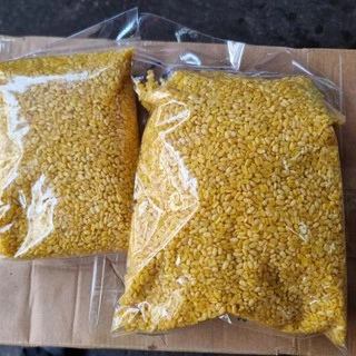ถั่วทอง ถั่วซีก เม็ดใหญ่ พร้อมทาน เหลืองสวย ของใหม่ 500 กรัม และ 1000 กรัม