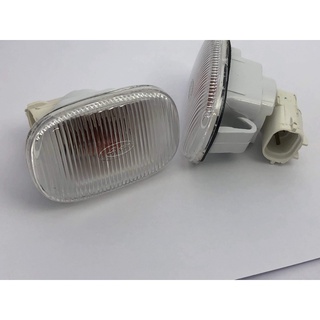 ไฟเลี้ยวข้าง 1คู่ (L+R) เลนส์ใส ปลั๊กตรงรุ่น สำหรับ Toyota Vios 2003-06 , Vig car-turningsignal-light-parts T8