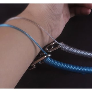 สายยืดคล้องขานก สายจูงนกสีฟ้า วัสดุพลาสติก TPU + ลวดเหล็ก ความยาวยืดได้สูงสุด