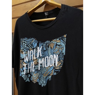 เสื้อยืดวงโลหะ เสื้อวง WALK THE MOON Size XL