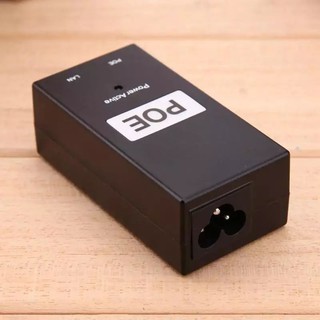 POE แหล่งจ่ายไฟ DC 24V 0.5A 24W Desktop PoE Injector Ethernet Adapter CCTV