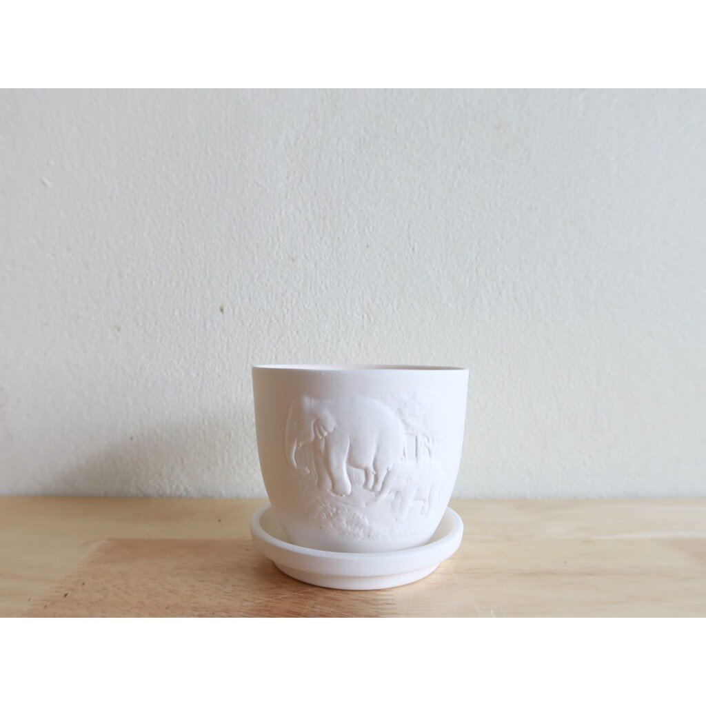 กระถางเซรามิค สีขาวมีลาย ขนาด 3นิ้ว พร้อมจานรอง