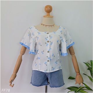 เสื้อแขนระบาย ลายเชอรี