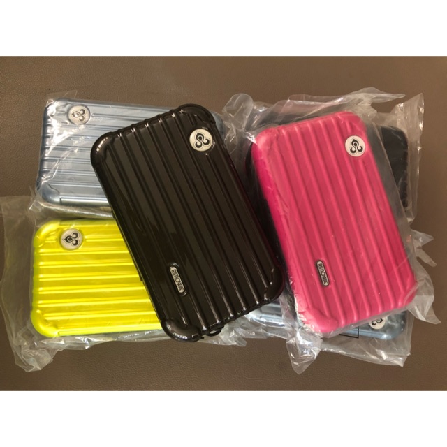 กระเป๋าเดินทางRimowa แท้100%ใส่ของจุกจิก จากเฟิร์สคลาสการบินไทย